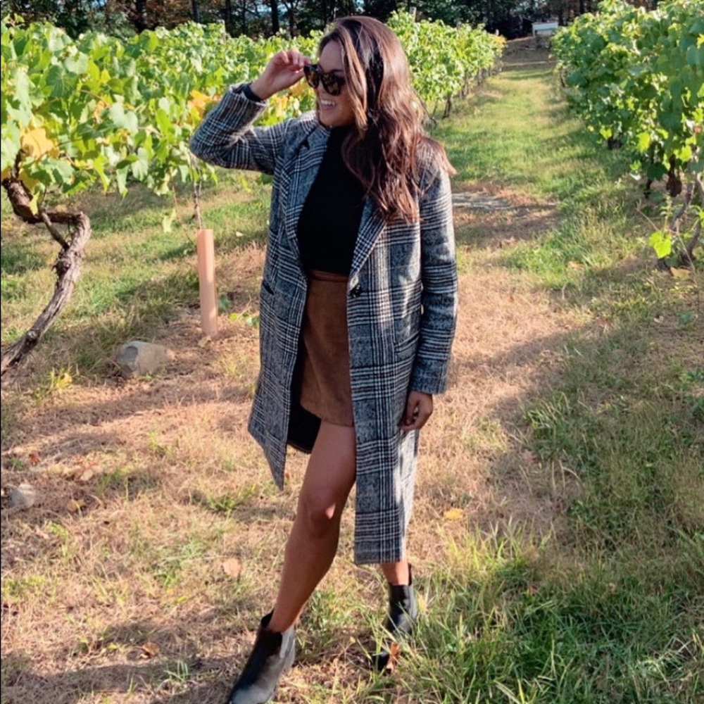 Meet your Posher, Olivia